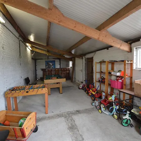 Holiday home In Near Forest Trails, Cleaning Included Elsendorp